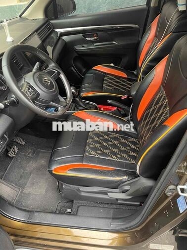 Suzuki XL7 Nâu 7 chỗ máy xăng 64.007 km