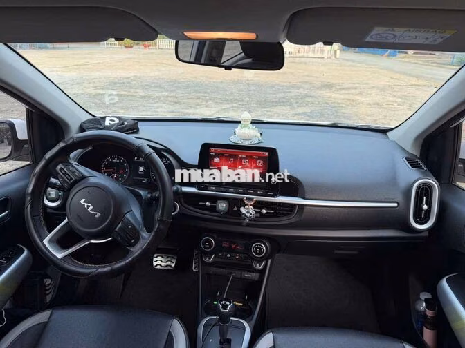 Kia Morning X-line 2025 Trắng 9.000 km