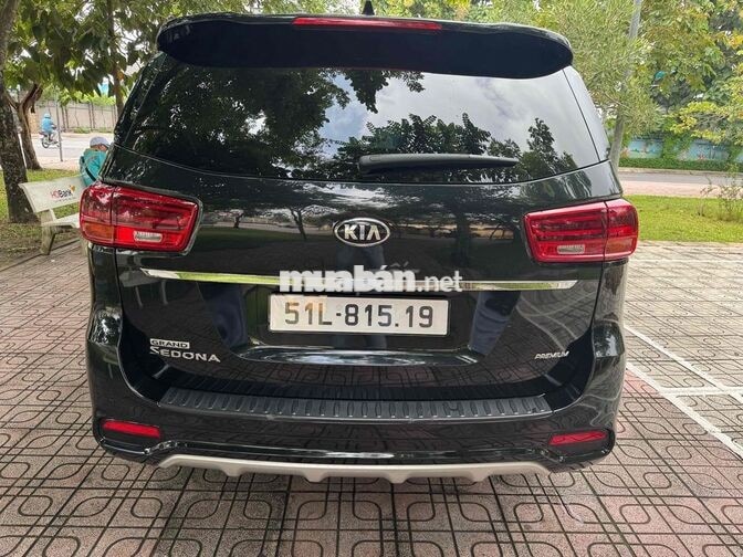 Kia Grand Sedona Premium Đen 50000 km
