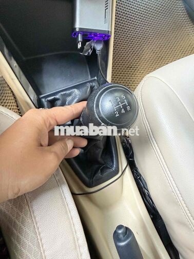 Toyota Vios E 2017 Số sàn Bạc 15 vạn