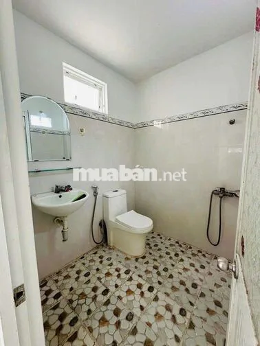 Cho thuê nhà mặt tiền phong châu TDC Đất Lành , vĩnh thái, Nha Trang 