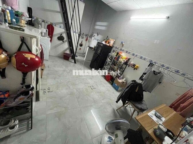 Cho thuê phòng trọ ở quận 8 có các nội thất coe bản