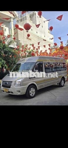 Ford Transit Bạc 16 chỗ