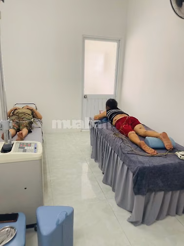 Tôi chính chủ bán kiot vừa ở vừa kd, mặt tiền 6m hướng đường âu cơ.