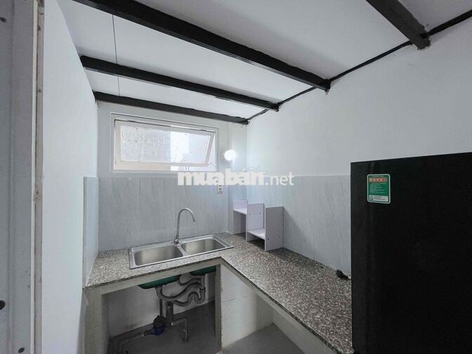 CHO THUÊ PHÒNG TRỌ CÓ GÁC RỘNG 30m2 GIÁ RẺ GẦN NGAY VĂN LANG CS3