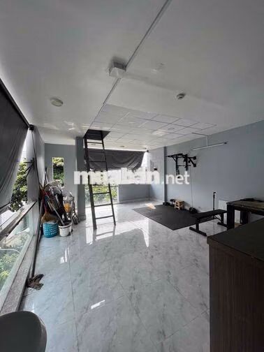CĂN GÓC MẶT TIỀN KHU TÊN LỬA BÌNH TÂN