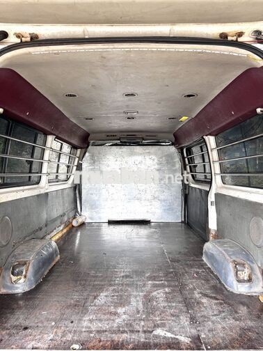 Toyota Hiace Cá Mập 2005 Trắng Máy dầu