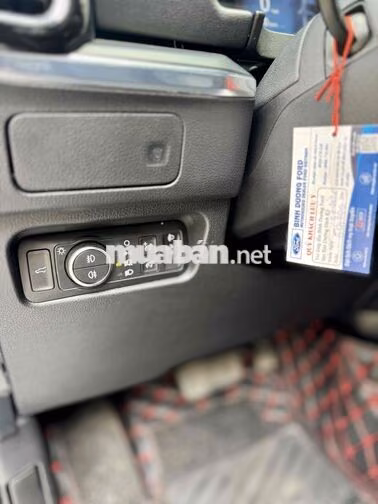 Ford Everest Sport 2023 Xanh 40.000km