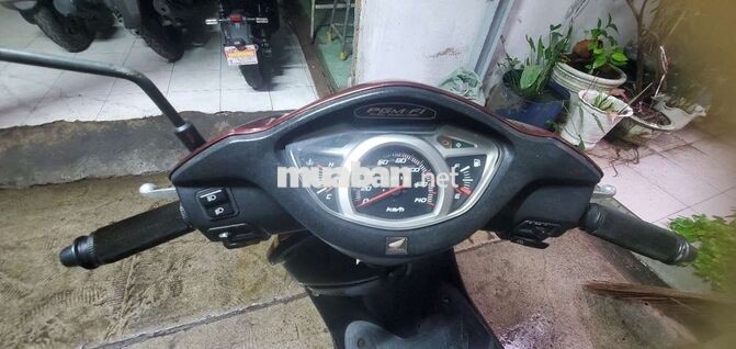 Honda Lead 2012 Đỏ