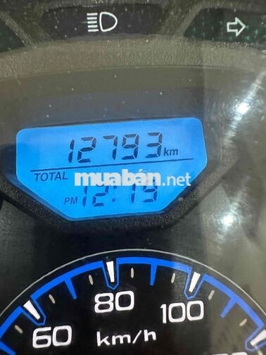 SH 150,1 người dùng lướt chăm kĩ,ít đi chỉ 1v2km