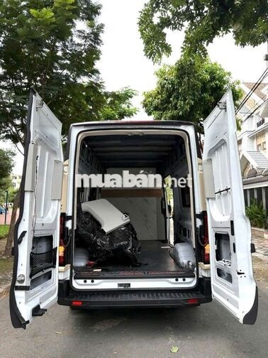 TRANSIT PREMIUM SX 2025 TẢI 945KG/3N 4000KM