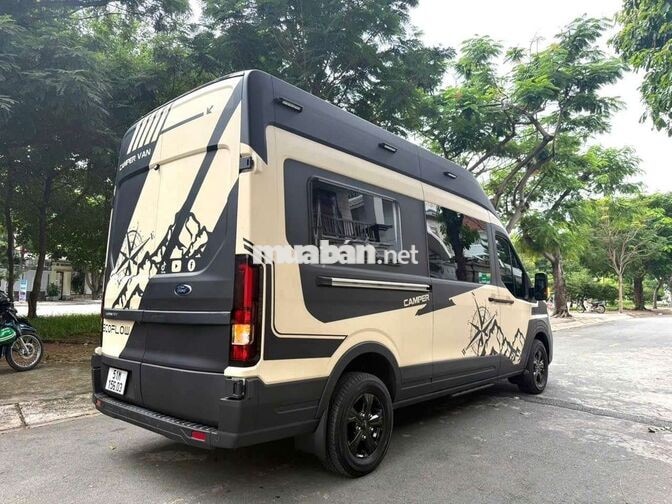 TRANSIT PREMIUM SX 2025 TẢI 945KG/3N 4000KM