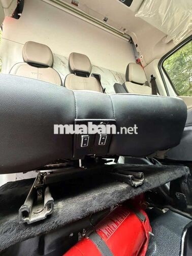 TRANSIT PREMIUM SX 2025 TẢI 945KG/3N 4000KM