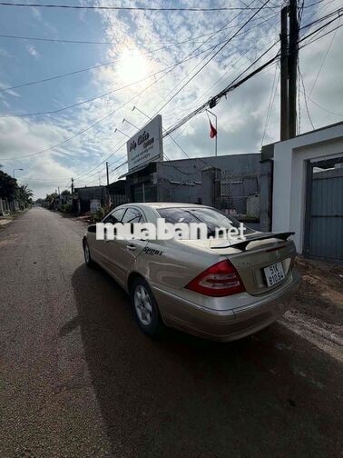 Mercedes-Benz C200 2001 Tự động Vàng cát