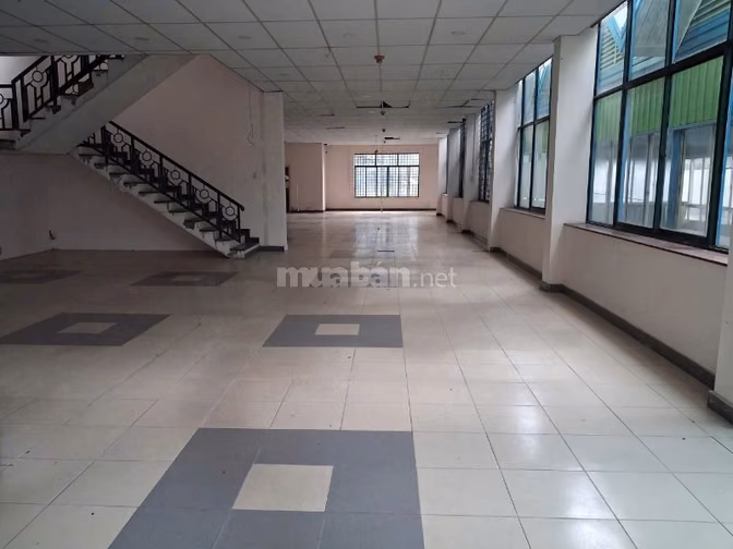 Kho xưởng LỚN mặt tiền đường Nguyễn Văn Quá - Phù hợp mọi nghành nghề