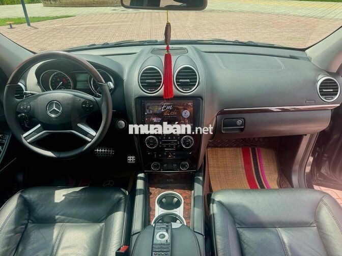 Mercedes-Benz GL450 -  4Matic