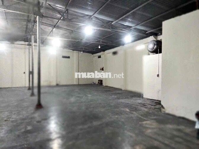 🔥 CHO THUÊ KHO HOÀNG VĂN THÁI – 400M²