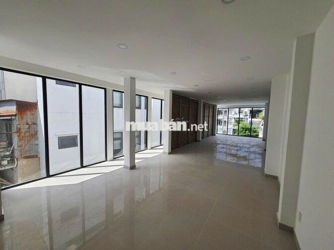 CHO THUÊ NHÀ 2 MẶT TIỀN 530 LÊ VĂN SỸ, Q3 – NỞ HẬU 6M, 4 TẦNG, 75TR