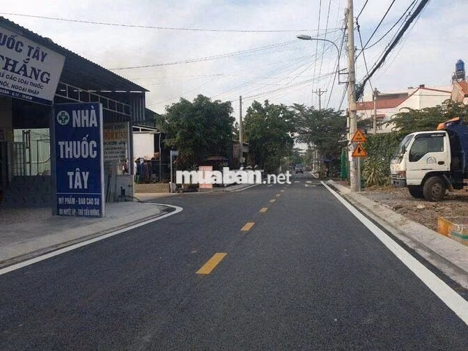 Bán đất HÀ HUY GIÁP & TX52 50M2 giá 2,75ty