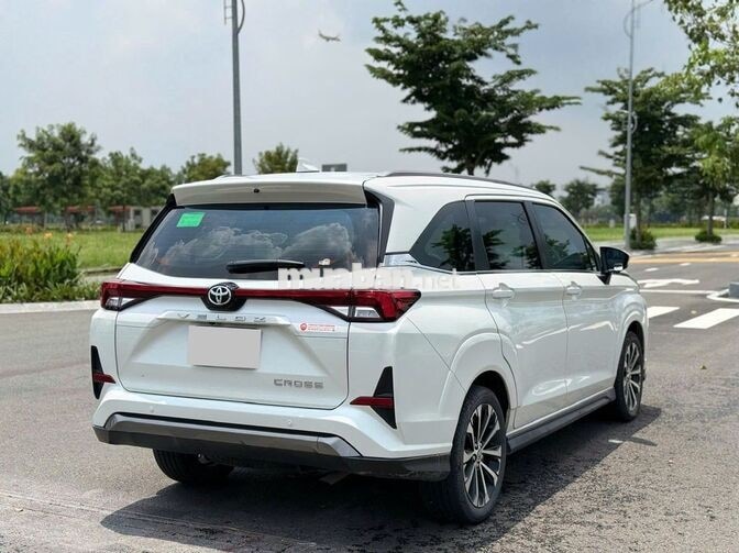Toyota Veloz Cross Top 2023 Trắng 5v5 full hãng