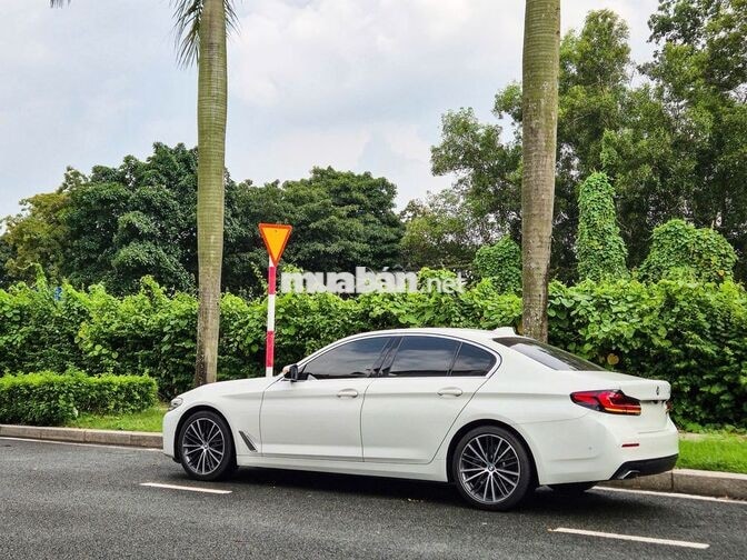 BMW 520i Luxury Line LCI 1 chủ từ đầu