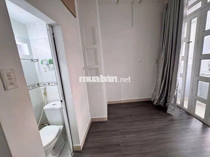 NHÀ MẶT TIỀN ĐƯỜNG HÀ TÔN QUYỀN 