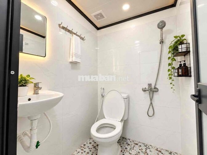 CHO THUÊ PHÒNG GÁC 2 CỬA SỔ GẦN ĐẠI HỌC CÔNG THƯƠNG AEON TÂN PHUs