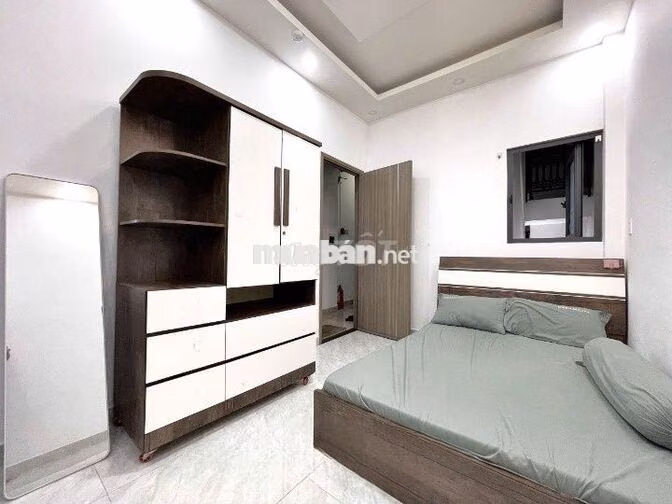 Thang máy , đủ nội thất Thoại Ngọc Hầu - Quách Hữu Nghiêm - Phú Thạnh