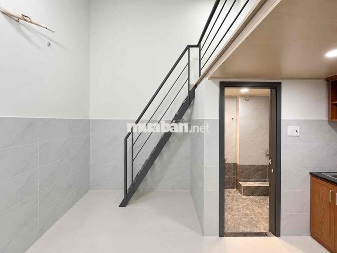 CHO THUÊ PHÒNG GÁC CAO 2M FULL NỘI THẤT GẦN ĐẠI HỌC VĂN HIẾN ĐẦM SEN