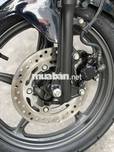 Honda AirBlade 4val 125 T12/2024 Đen bóng bạc .