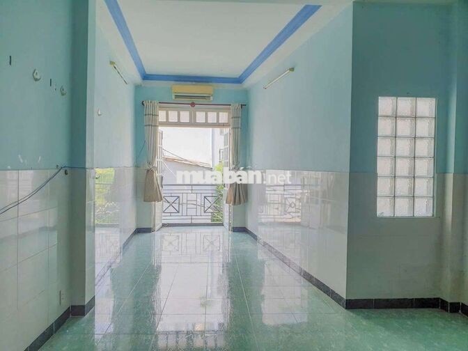 Mình đang trống 1 phòng trọ ở nơ trang long