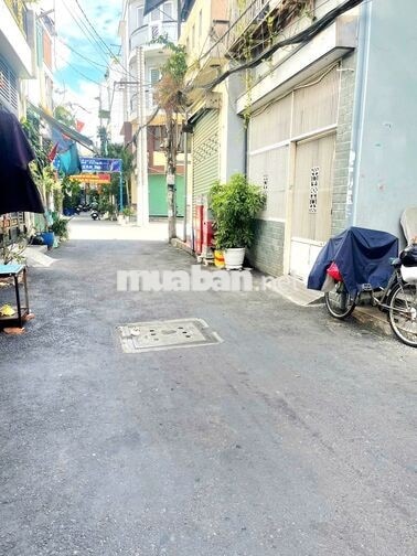 4x15m❌️Nhà thuê Tân Phú 4PN Sân thượng❌️Hẻm xe hơi Tân Hương 15 triệu