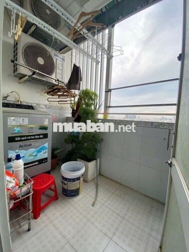 Căn góc 60m2 tại C/C H2, Nội thất đầy đủ.