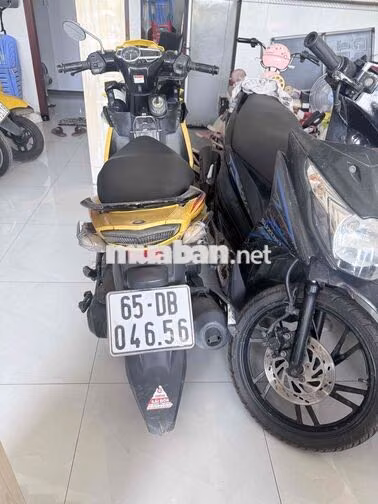 Yamaha Nouvo 5 Fi Vàng