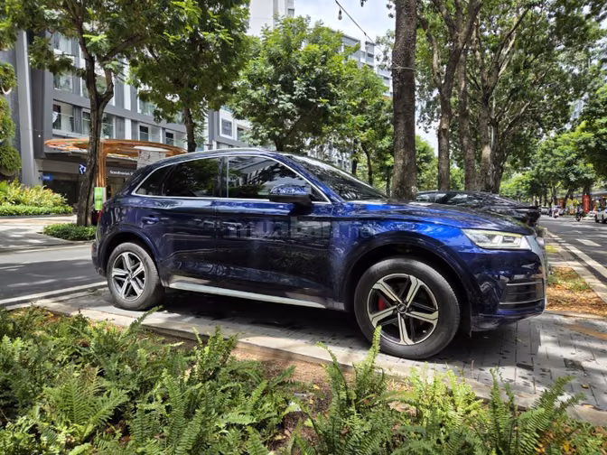 BÁN XE AUDI Q5 BẢN SPORT SẢN XUẤT 2017 NGUYÊN BẢN, GIÁ CHỈ 668 TRIỆU