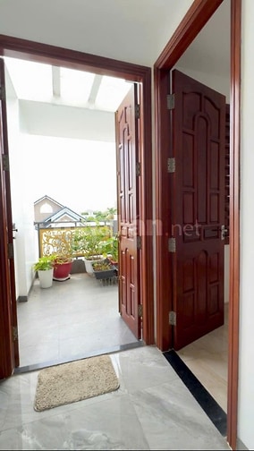 Ann bán biệt thự khu chợ mới Đại Phước, nội thất cao cấp giá 9,2 tỷ 