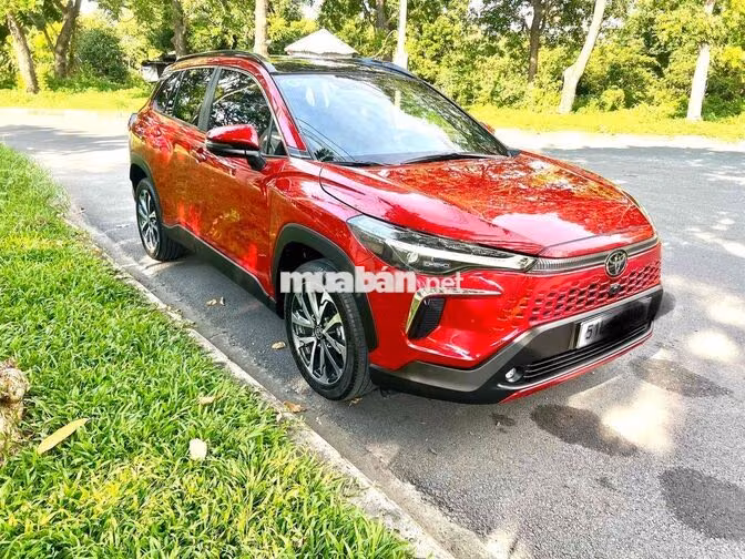Toyota Corolla Cross 1.8V 2024 Đỏ 18.000 km