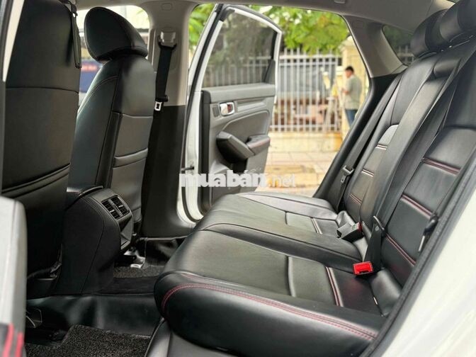Honda Civic 2021 Gen 11 bản G 1.5Turbo Trắng