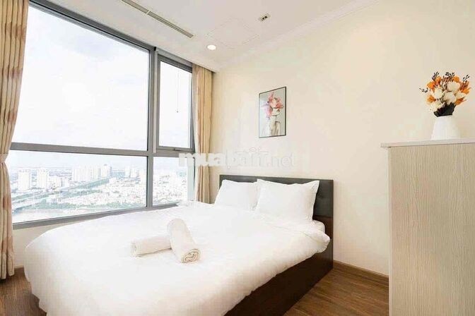 Căn hộ Q7 sang trọng, ban công, thang máy, gần RMIT, TDTU, Q