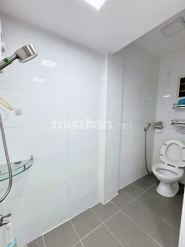 Chung cư Nhiêu Tứ- Hoa Sứ n  căn 2p ngủ,có nội thất 10tr/tháng