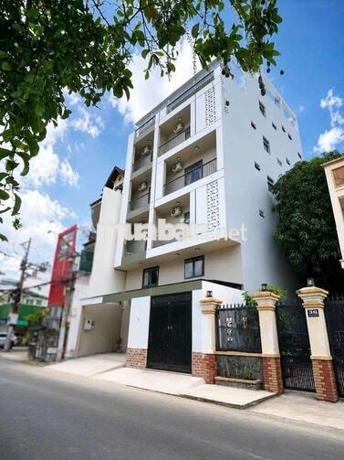 KHAI TRƯƠNG NHÀ MỚI CÓ GÁC, BAN CÔNG NGAY LOTTE MART, TDTU, UFM