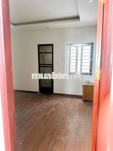Cho thuê nhà mới sửa 1 trệt 2 lầu 3pn rộng 180m2 ở Hiệp Bình Chánh