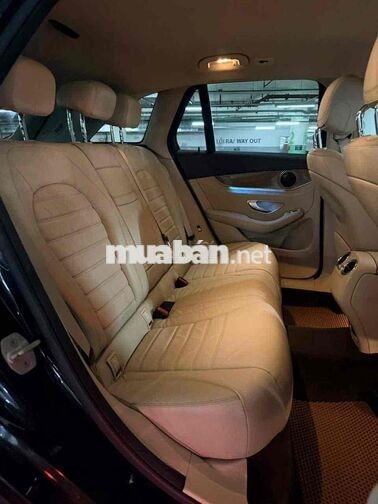 Mercedes GLC250 4Matic 2017 Đen