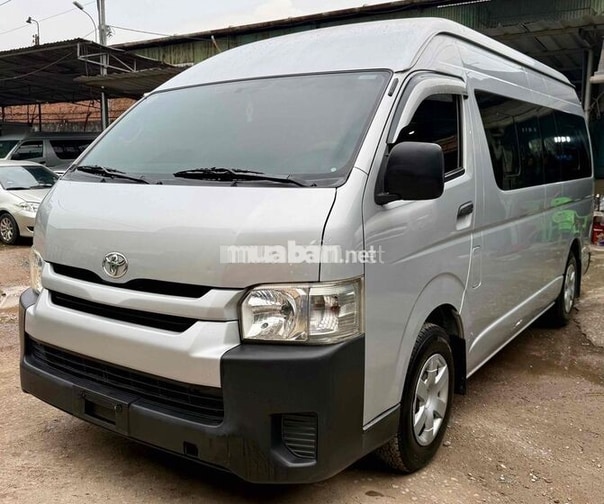 Toyota Hiace 2017 16 chỗ, máy xăng, cty XHĐ