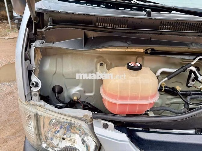 Toyota Hiace 2017 16 chỗ, máy xăng, cty XHĐ