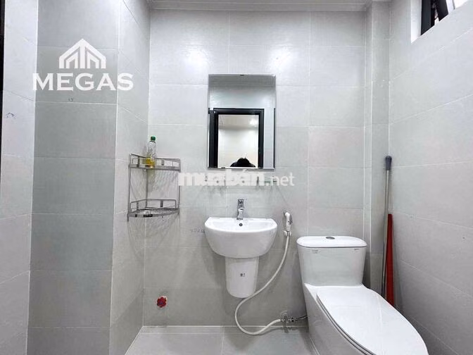 NHÀ NGUYÊN CĂN MỚI CÁCH NGUYỄN THỊ MINH KHAI Q1 - 800M