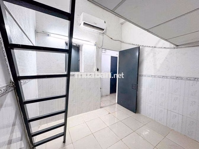 DUPLEX GIÁ 3X Q10 TOILET RIÊNG_GIỜ GIẤC TỰ DO GẦN ĐH BÁCH KHOA - UEH🔥