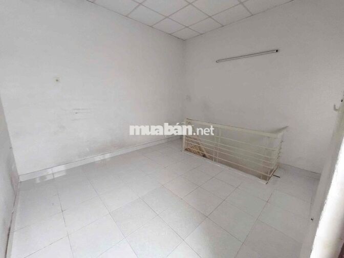 Nhà cho thuê GigaMall Phạm Văn Đồng