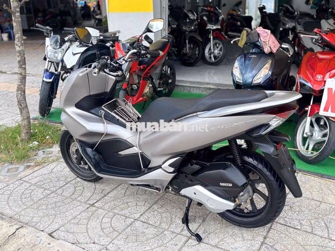 Honda PCX 150 2018 Bạc siêu lướt odo chuẩn 6200km