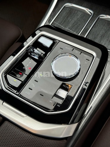 BÁN XE BMW 735i MSPORT, SERI 7 G70, SX 2023, NHẬP KHẦU ĐỨC